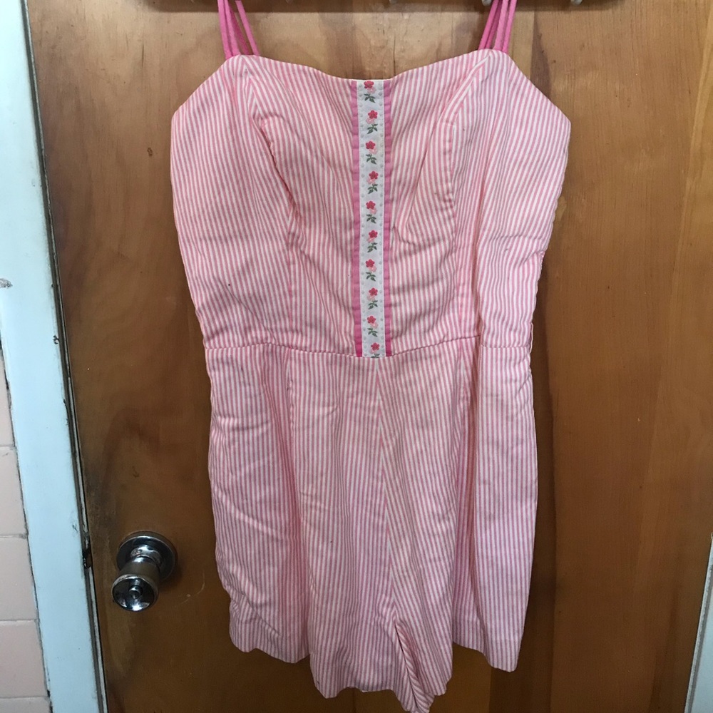 True Vintage playsuit jumper size M